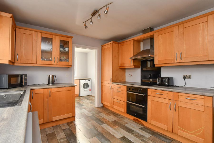 58 Huntingdale Court