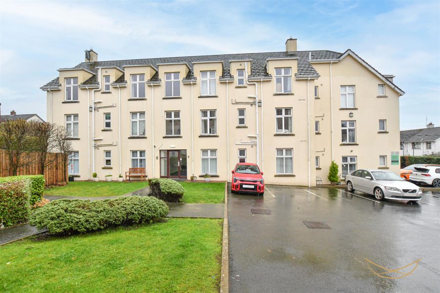 Apt 16, 70-72 Rashee Road