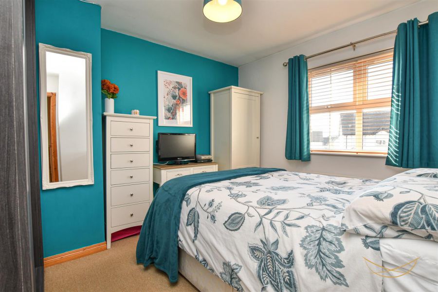 10 Huntingdale Crescent