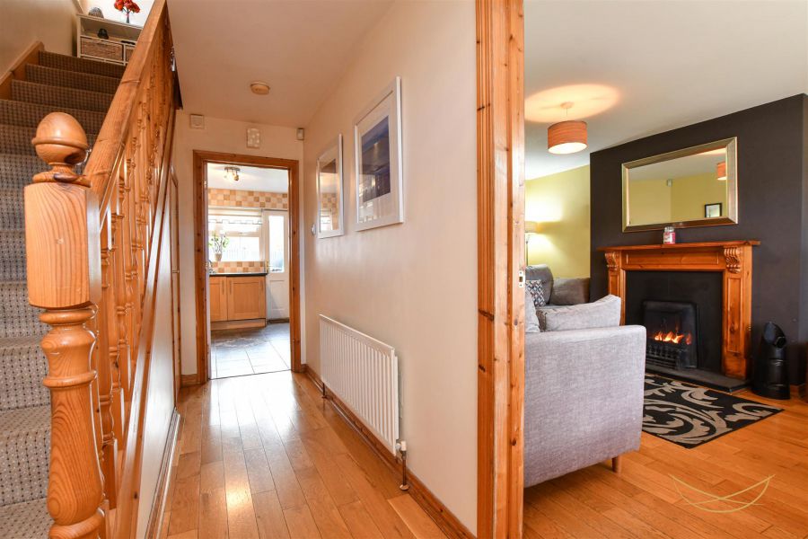 10 Huntingdale Crescent