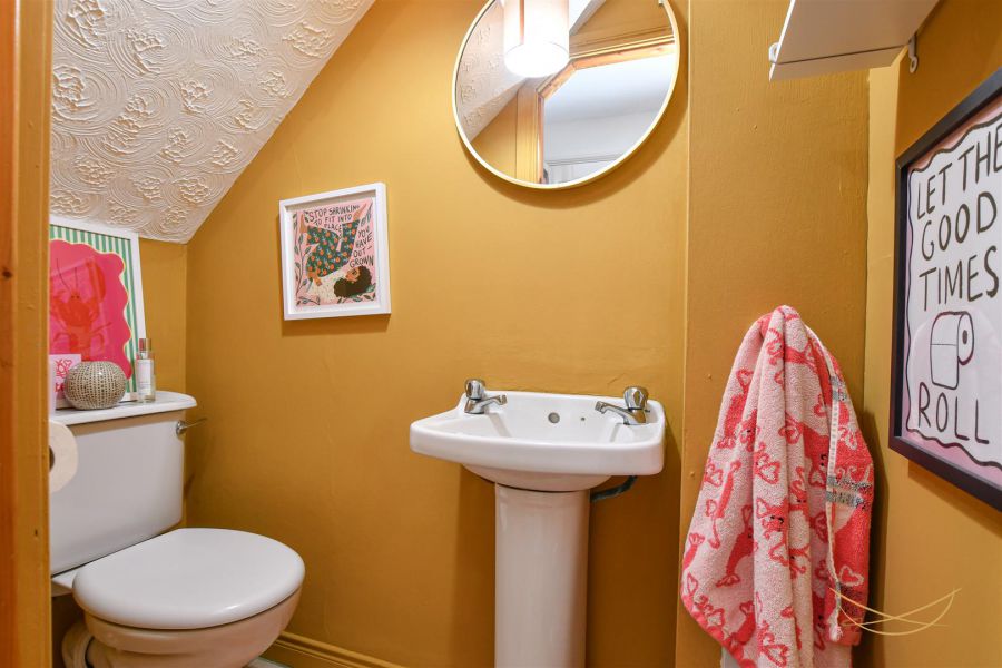 68 Huntingdale Green