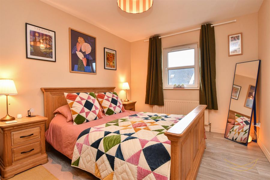 68 Huntingdale Green