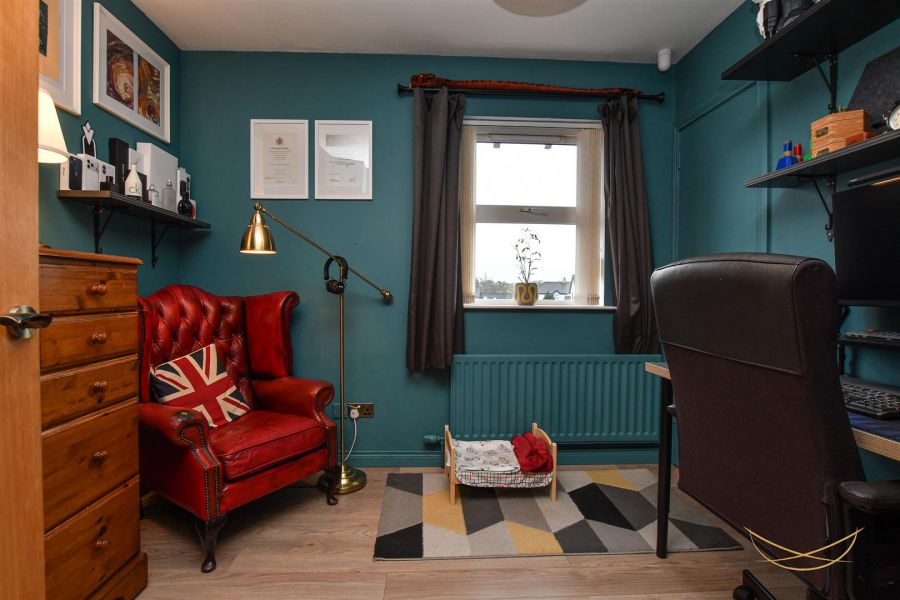 68 Huntingdale Green