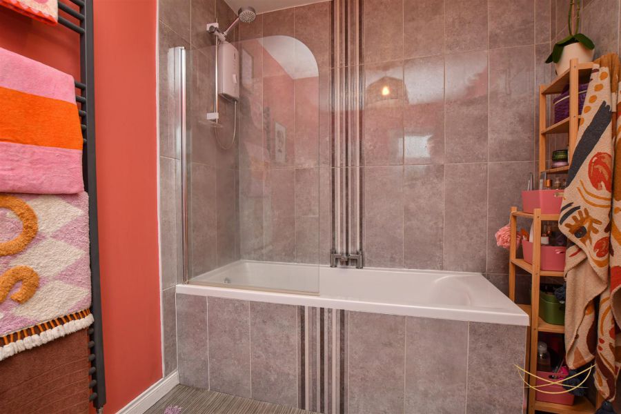 68 Huntingdale Green