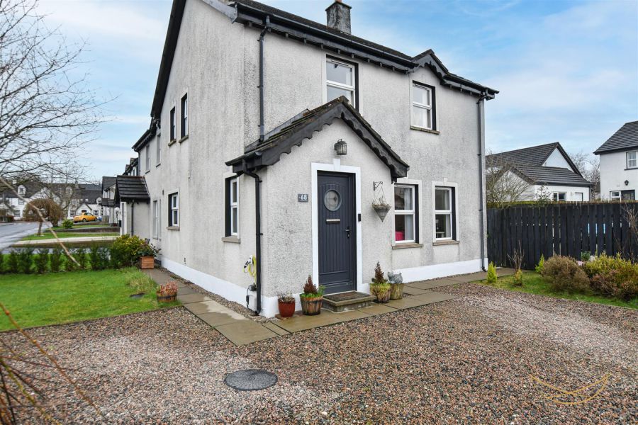 68 Huntingdale Green