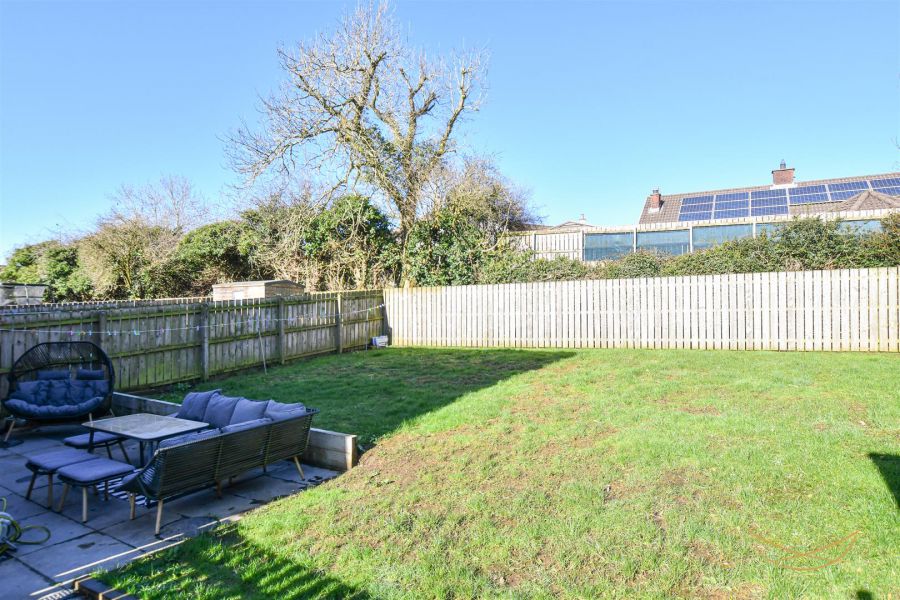 52 Fairview Farm Road