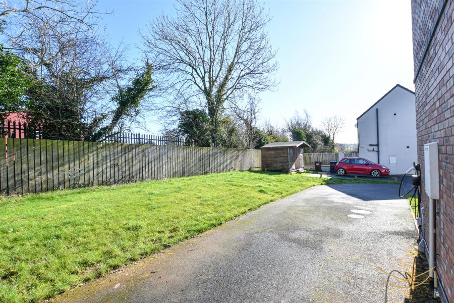 52 Fairview Farm Road