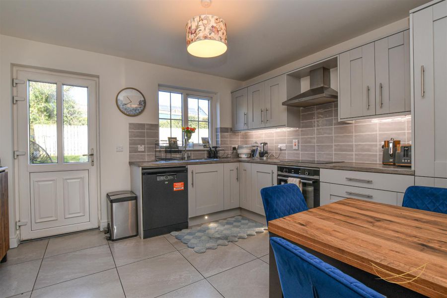 52 Fairview Farm Road