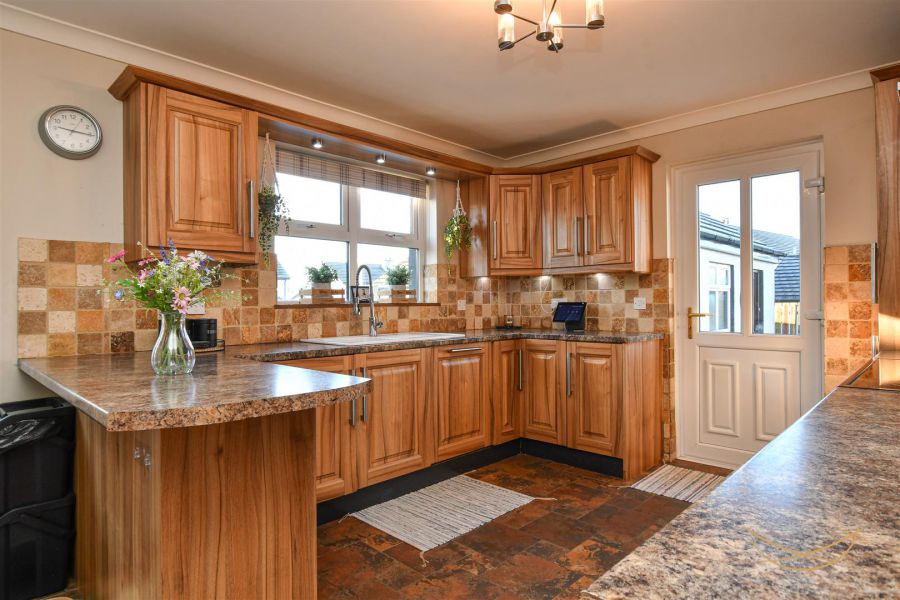 97 Huntingdale Grange