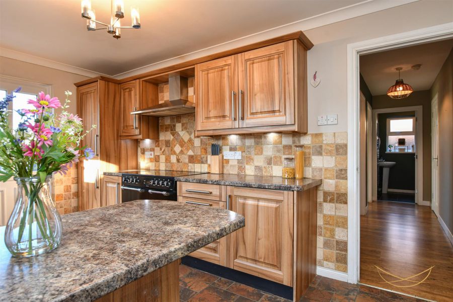 97 Huntingdale Grange