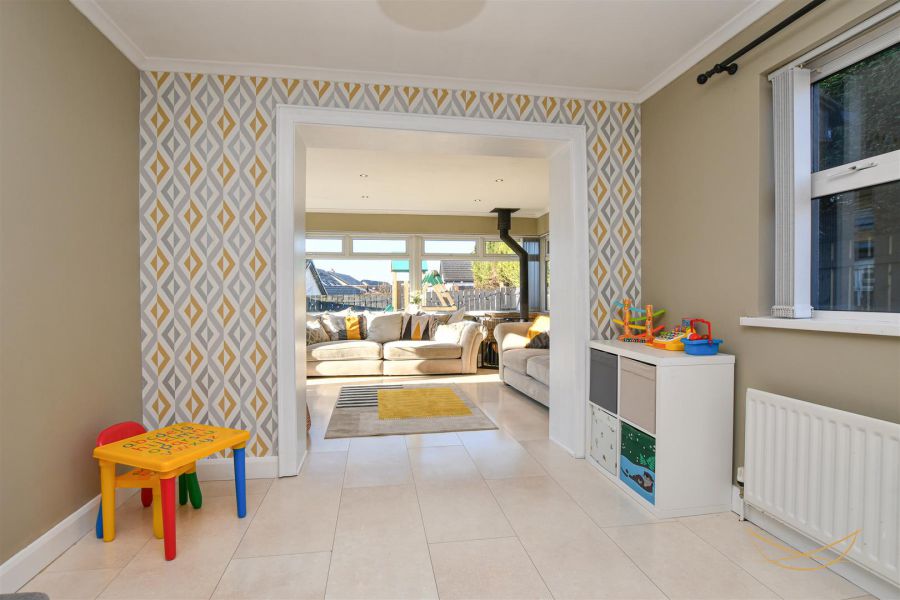 97 Huntingdale Grange