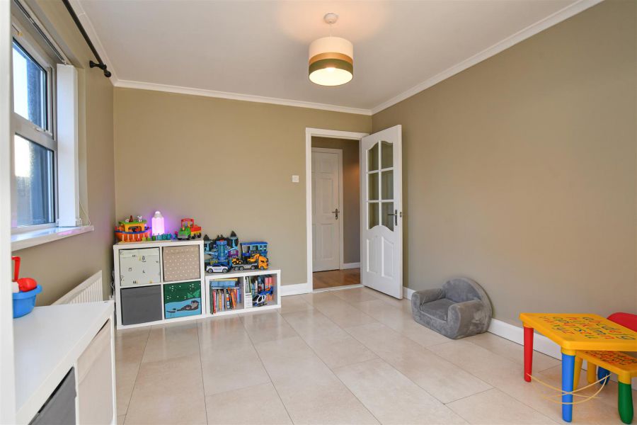 97 Huntingdale Grange