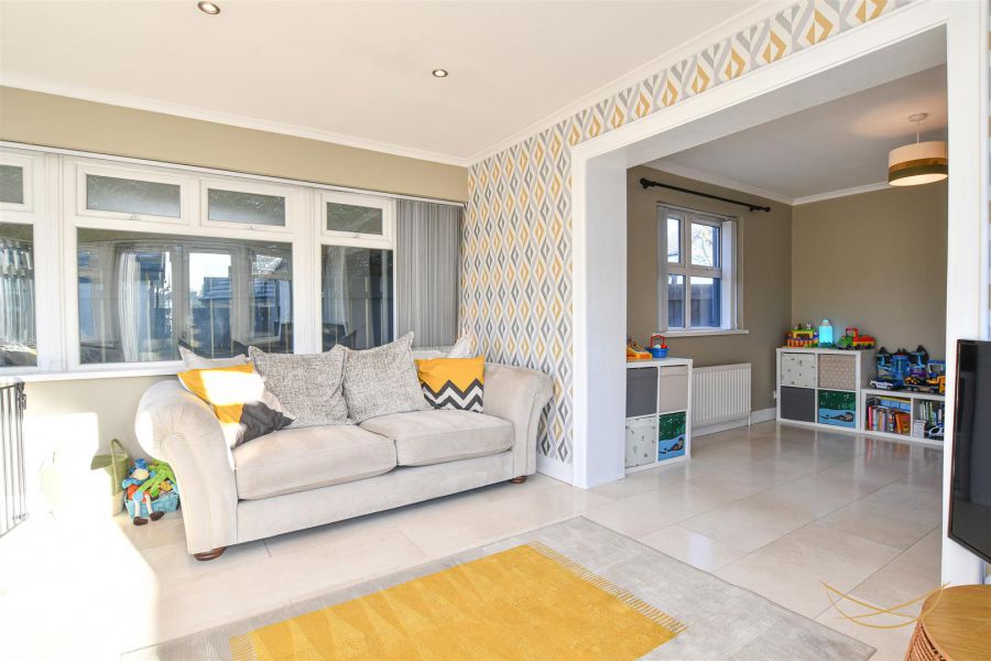 97 Huntingdale Grange