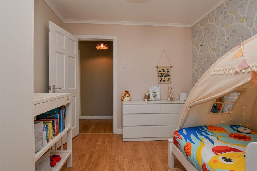 97 Huntingdale Grange