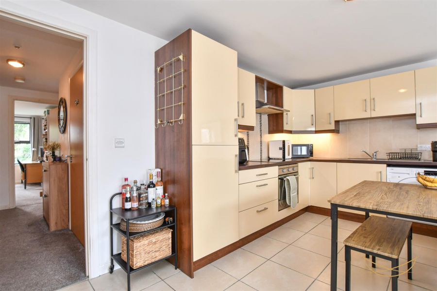 12 Sawyer Hill, Rashee Road