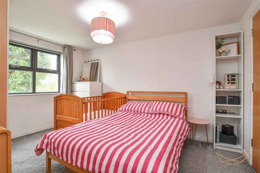 12 Sawyer Hill, Rashee Road