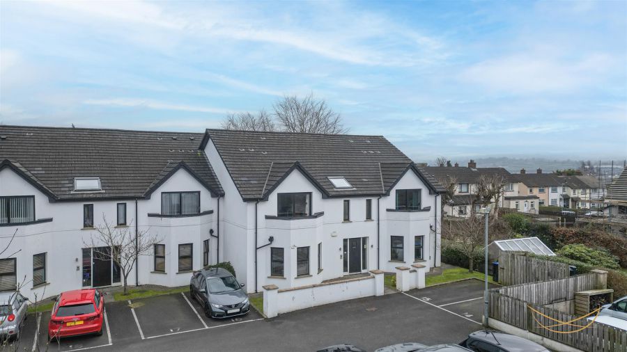 12 Sawyer Hill, Rashee Road