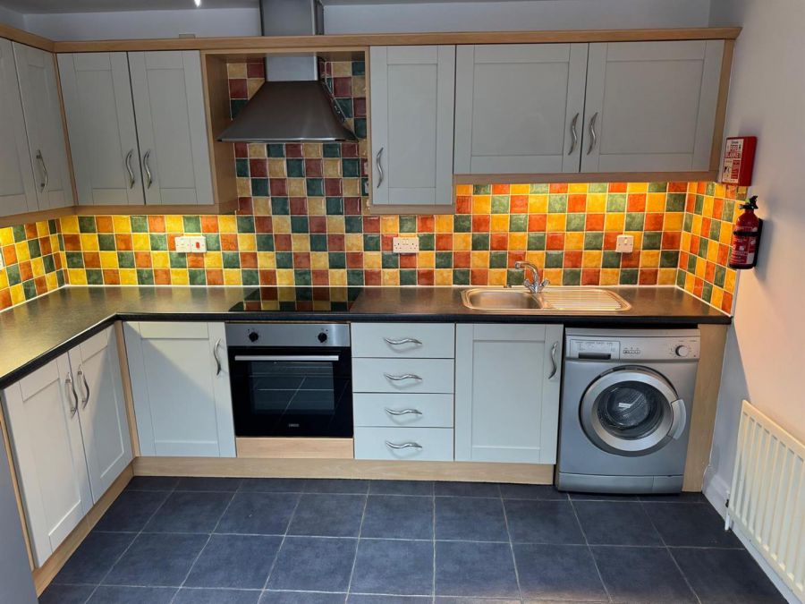 6 Lancasterian Court