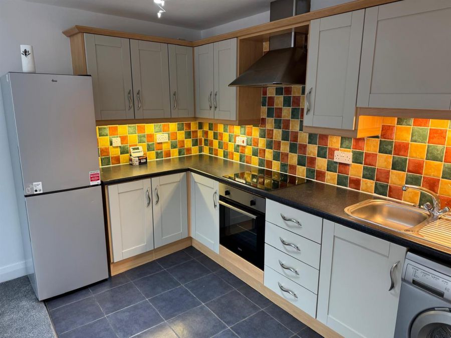 6 Lancasterian Court