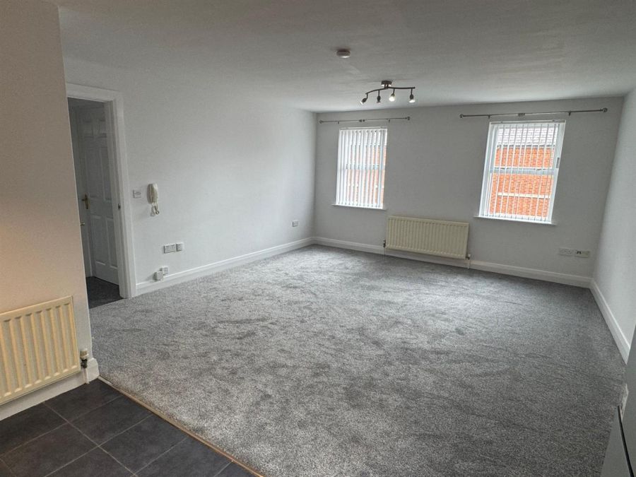 6 Lancasterian Court