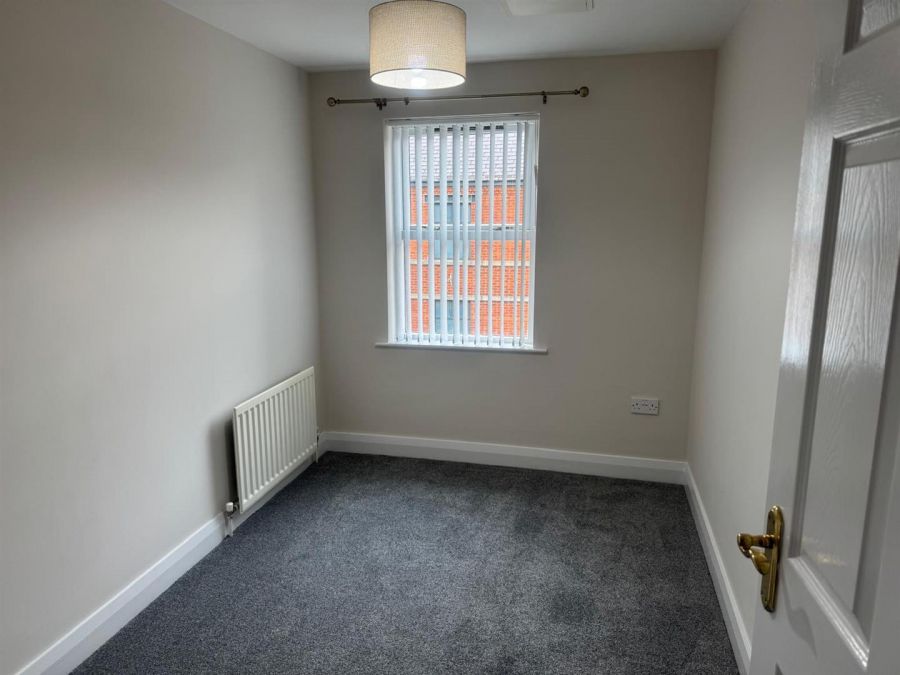 6 Lancasterian Court