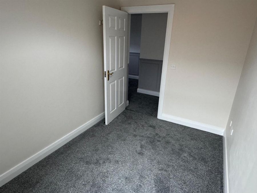 6 Lancasterian Court