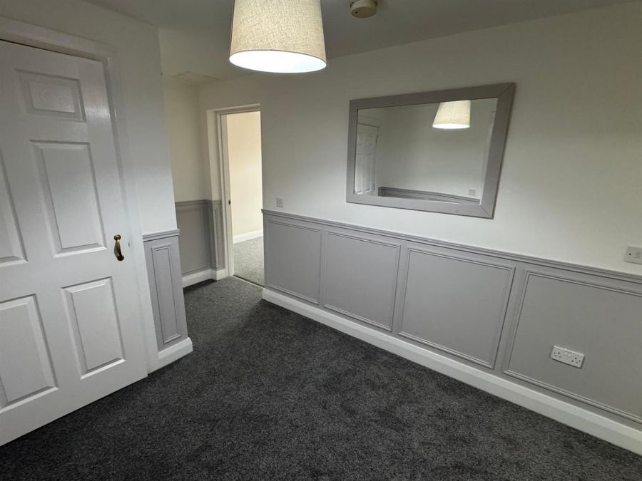 6 Lancasterian Court