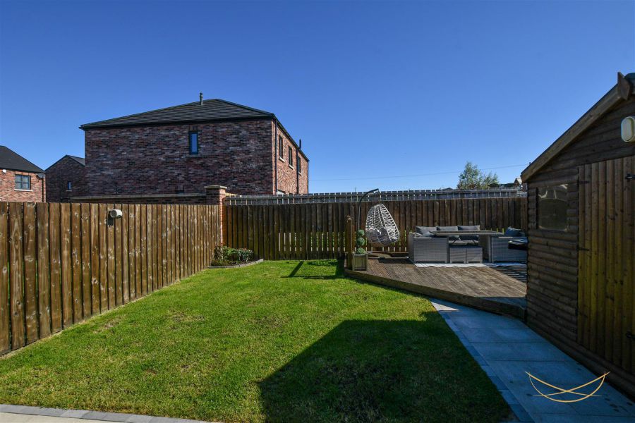 56 Upper Gateside Grove