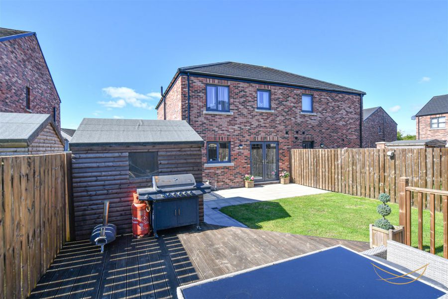 56 Upper Gateside Grove