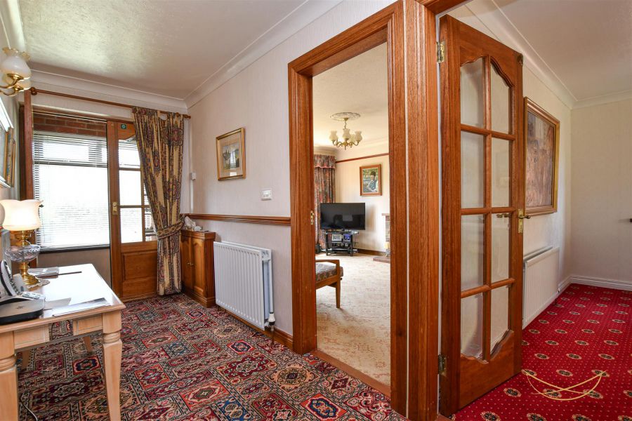 1 Hawthorne Road