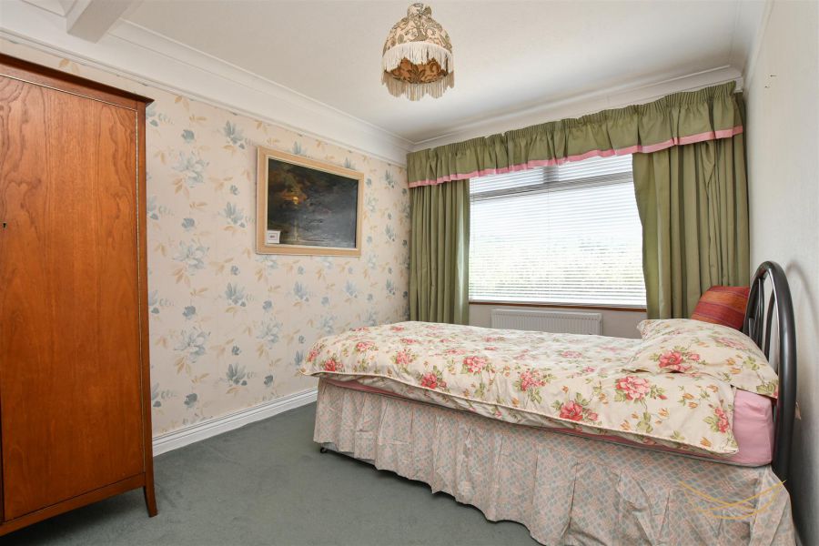 1 Hawthorne Road