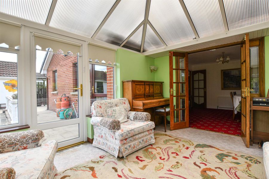 1 Hawthorne Road