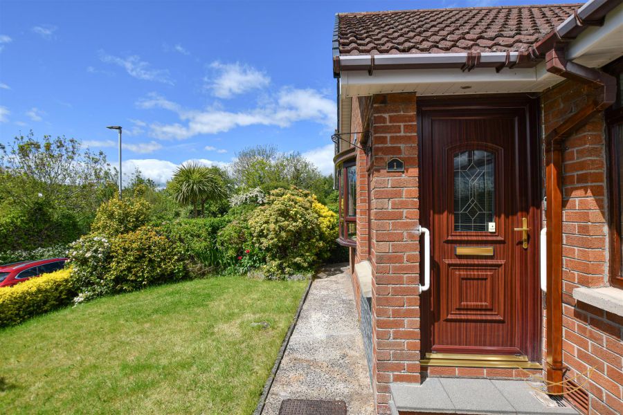 1 Hawthorne Road
