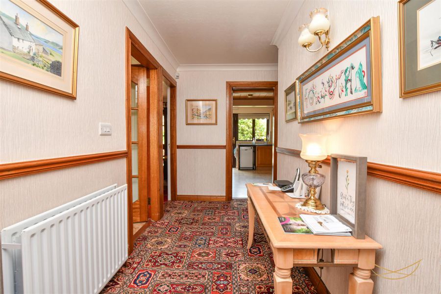 1 Hawthorne Road
