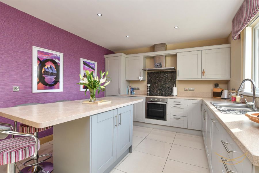 68 Kingsmoss Road