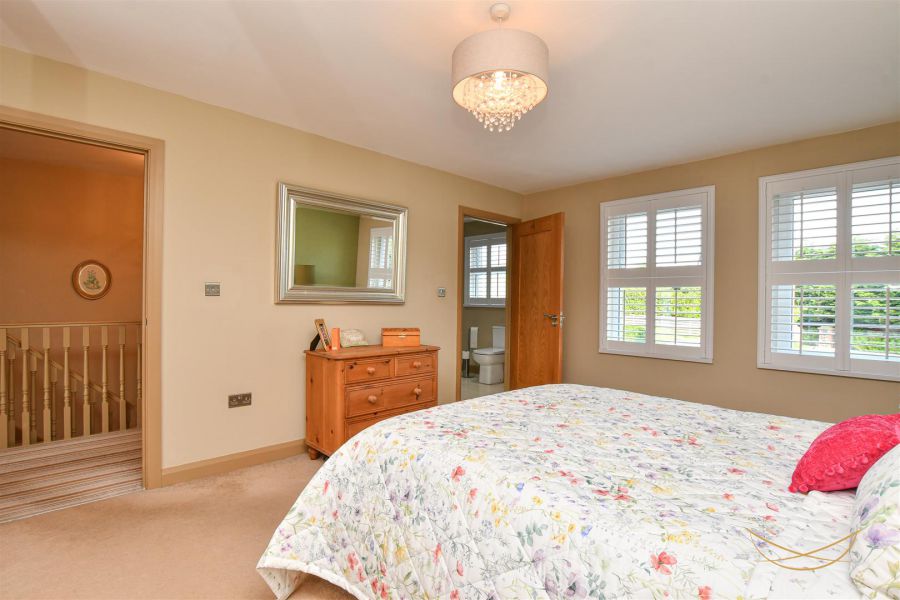 68 Kingsmoss Road