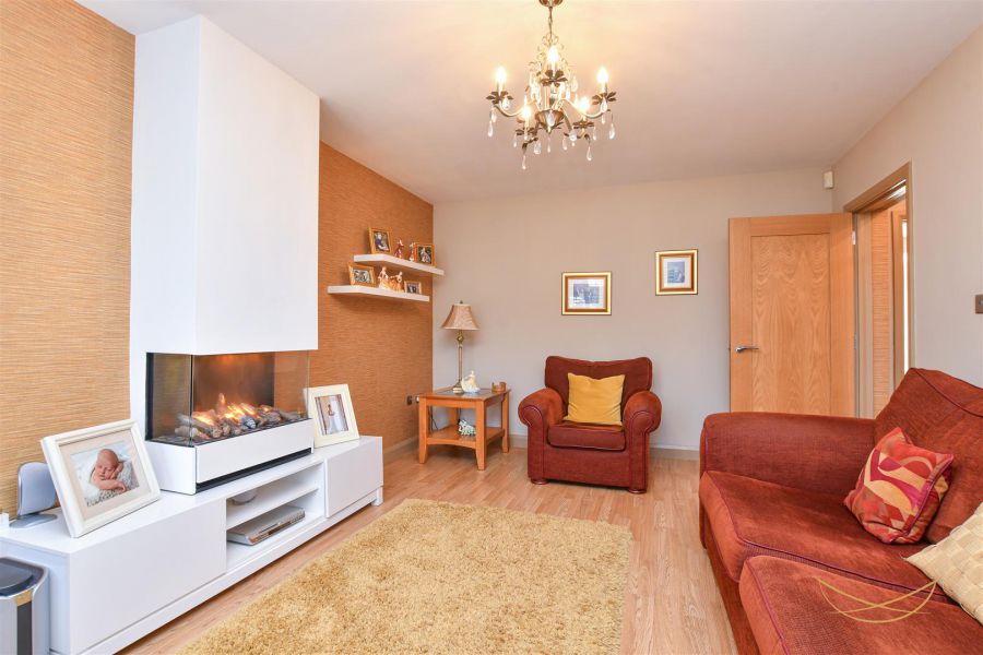 68 Kingsmoss Road