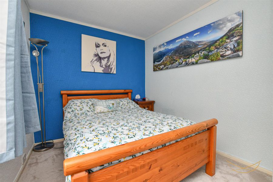42 Parkmount Terrace