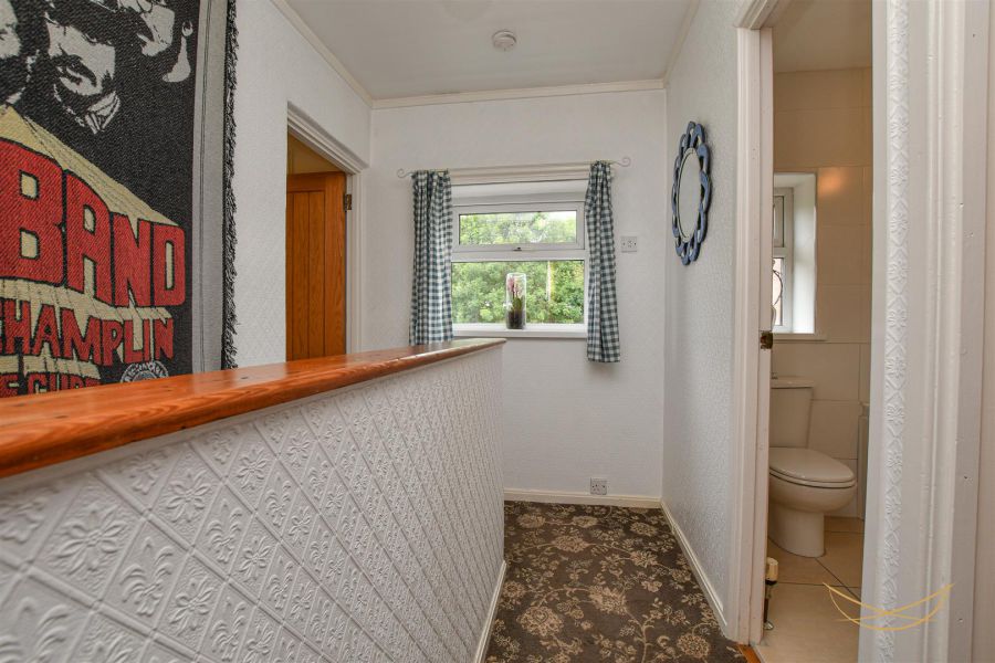 42 Parkmount Terrace