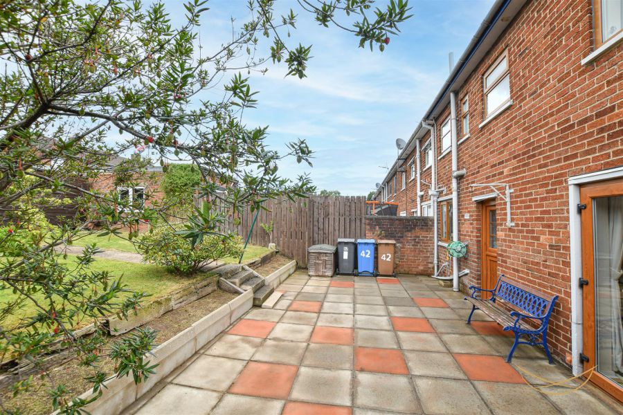 42 Parkmount Terrace