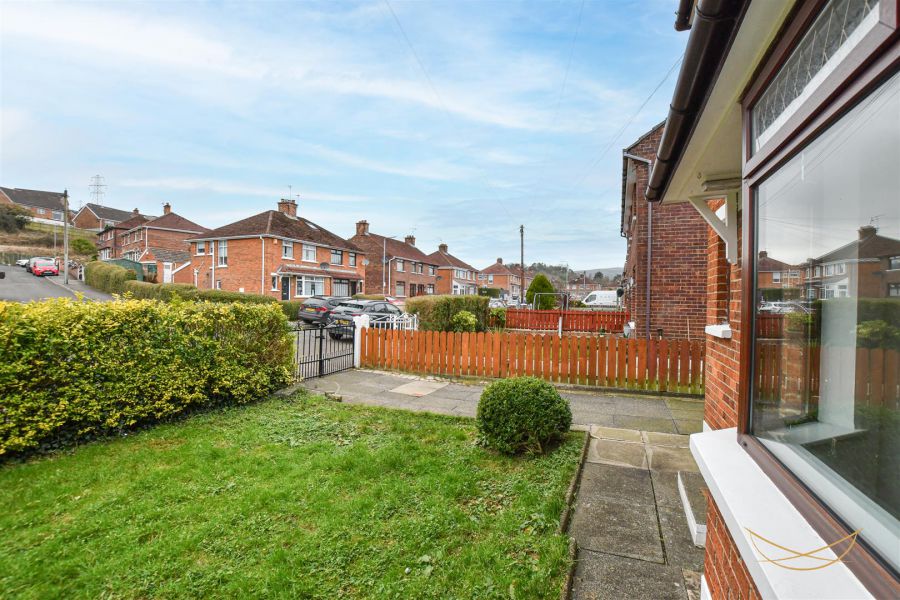30 Lyndhurst Parade