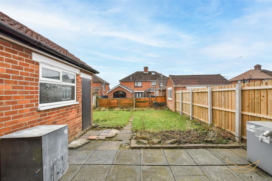 30 Lyndhurst Parade