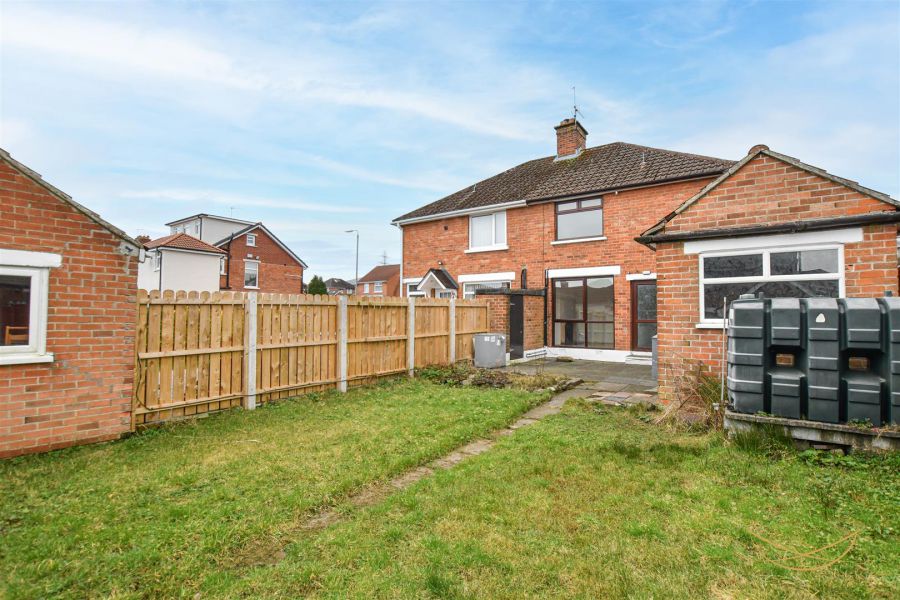 30 Lyndhurst Parade