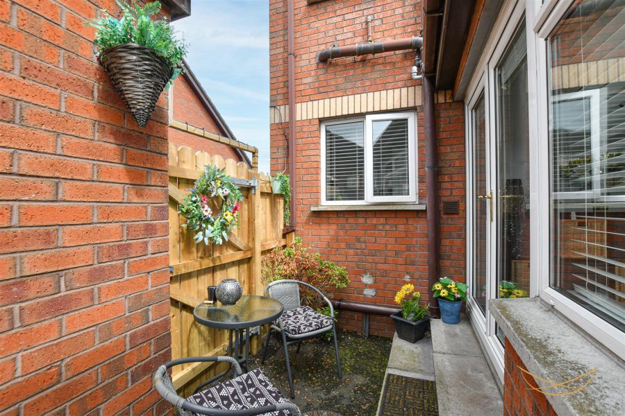 10 Killowen Grange