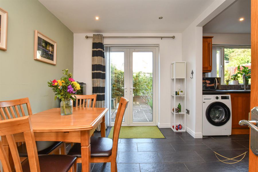 125 Seaview Drive