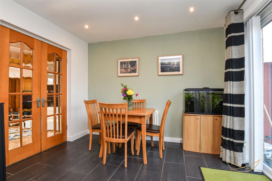 125 Seaview Drive