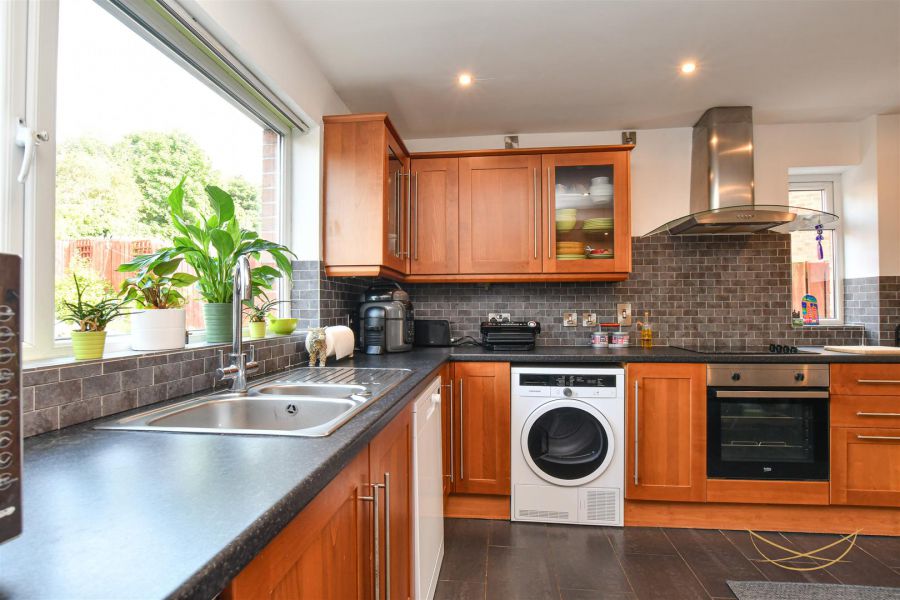 125 Seaview Drive