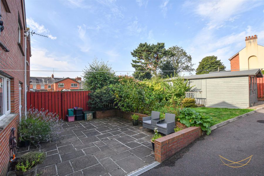 125 Seaview Drive