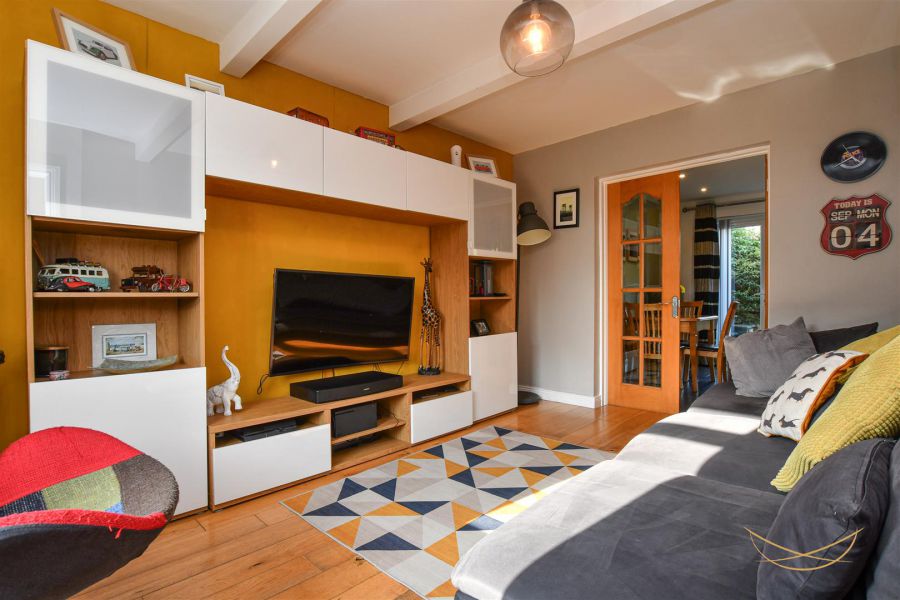 125 Seaview Drive