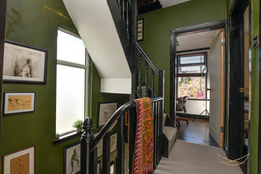 41 Bristol Avenue